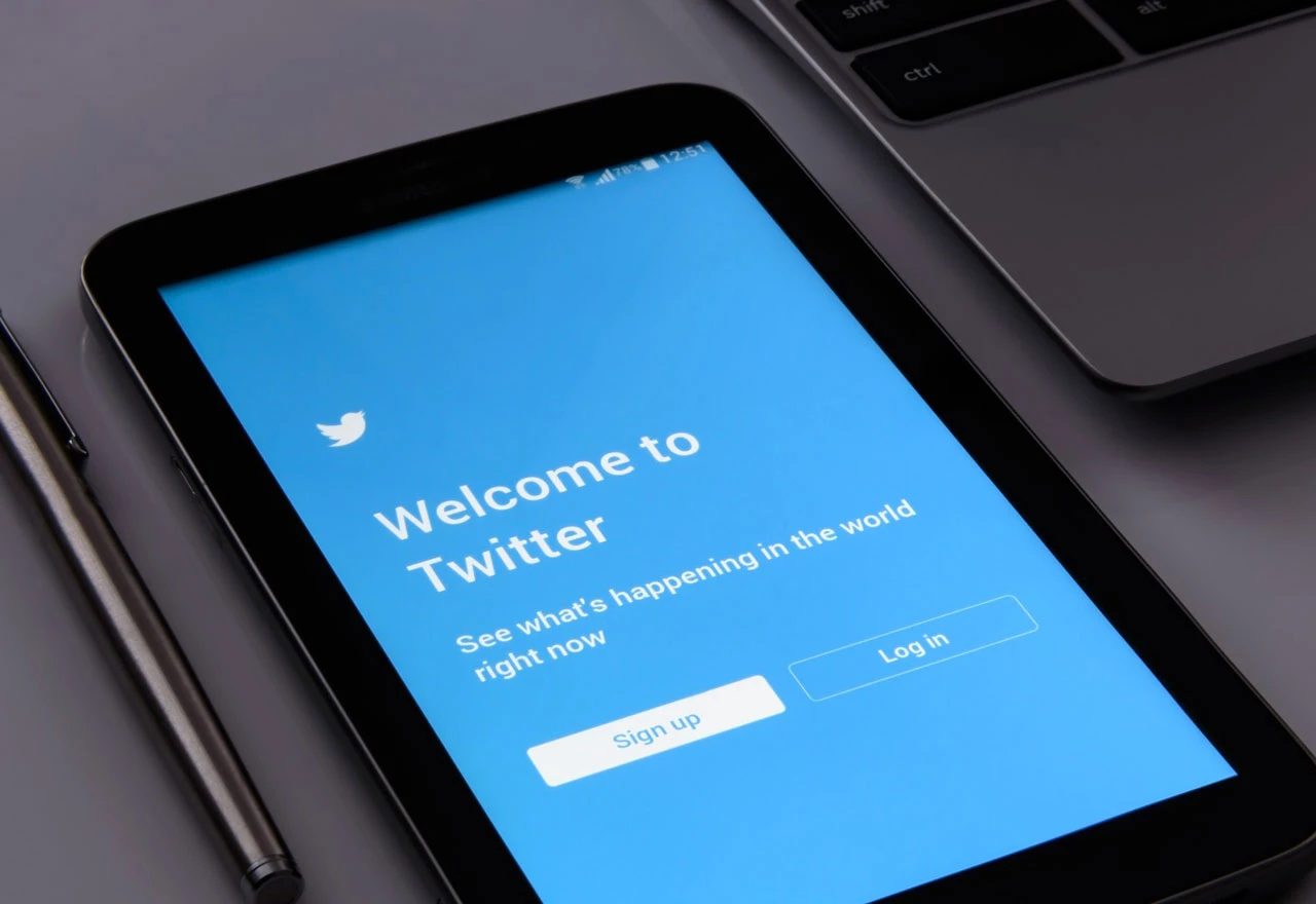 Muskov ultimatum radnicima Twittera: Završite projekt verifikacije profila ili otkaz