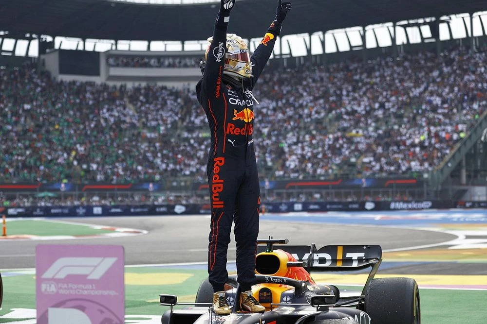 Verstappen oborio rekord po broju pobjeda u sezoni