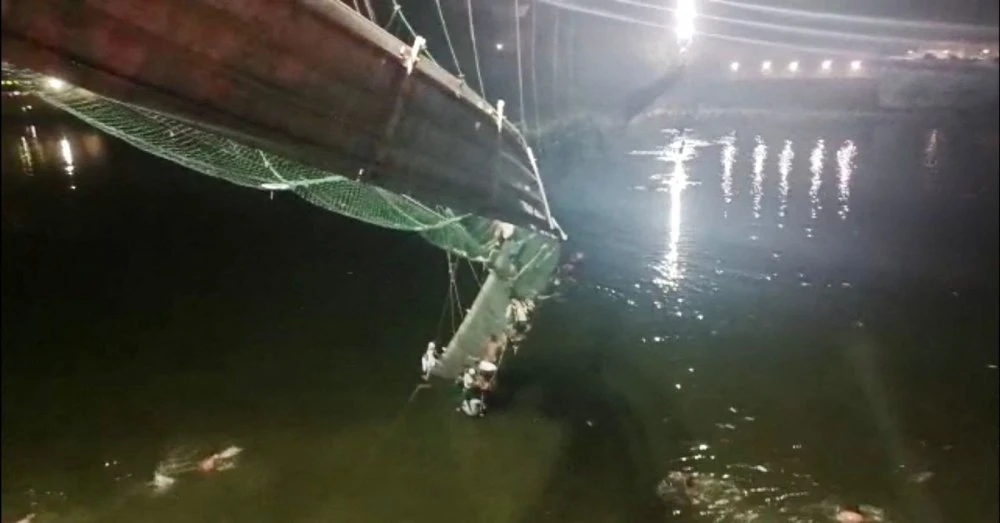 Nova tragedija: Najmanje 60 mrtvih u rušenju visećeg mosta