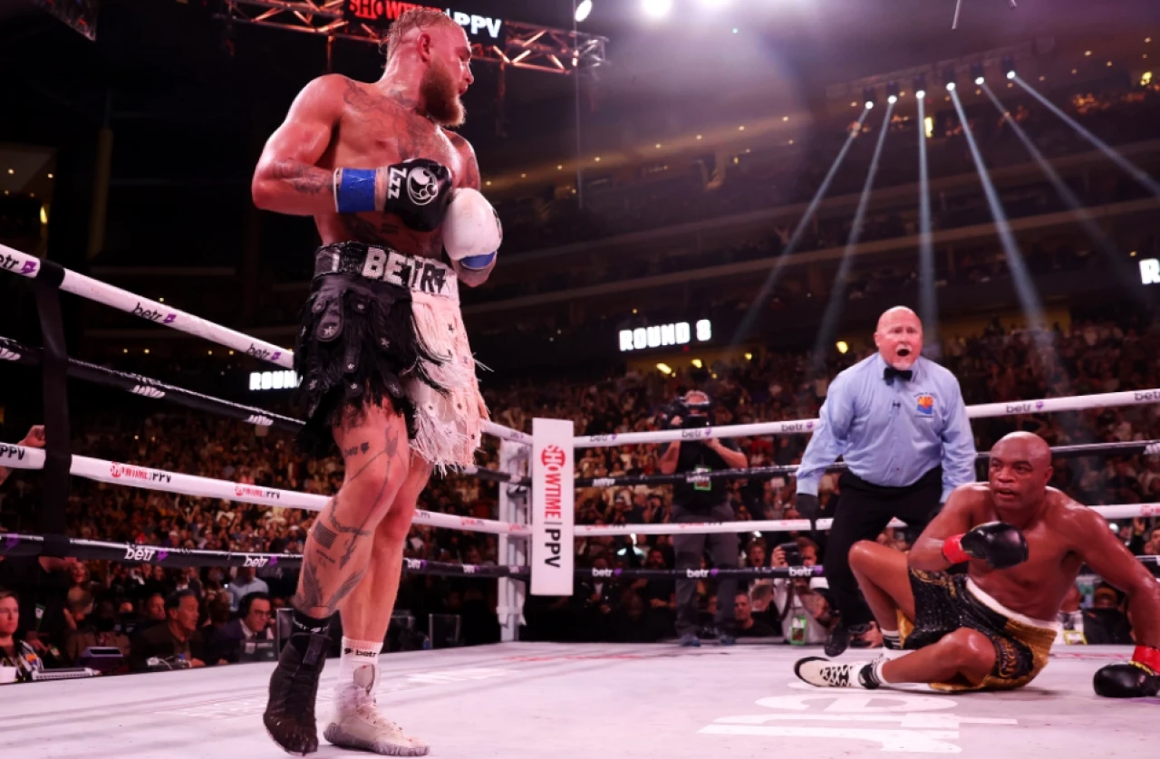 Jake Paul pobijedio legendu UFC-a i poručio: J****e se svi, bilo kad, bilo gdje