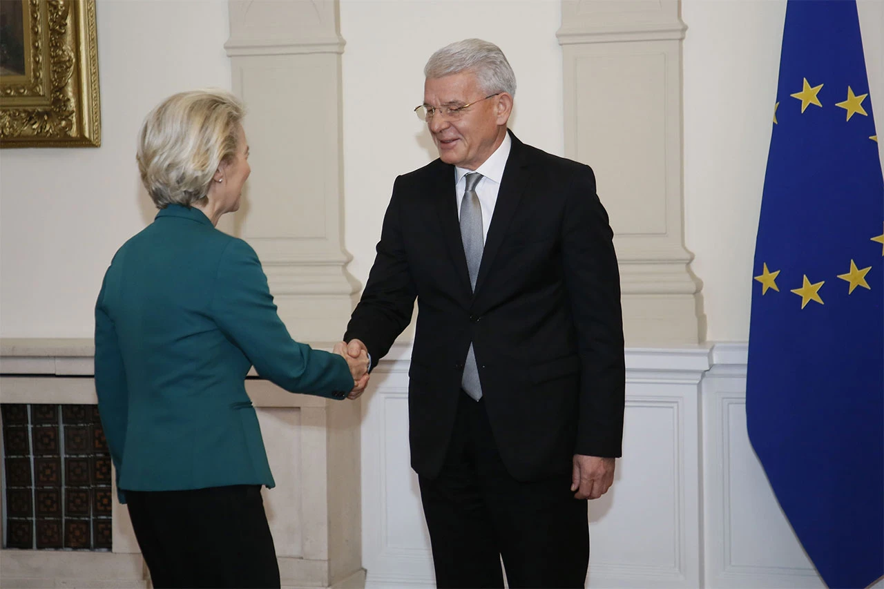 Džaferović: BiH zaslužuje kandidatski status zbog pomaka koji su napravljeni