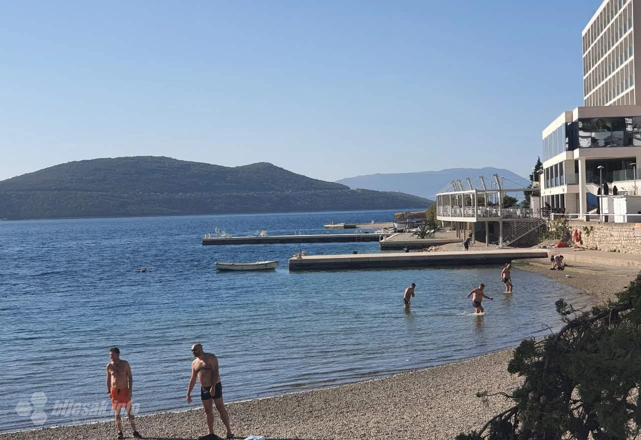 Neum: Sezona kupanja još uvijek traje 