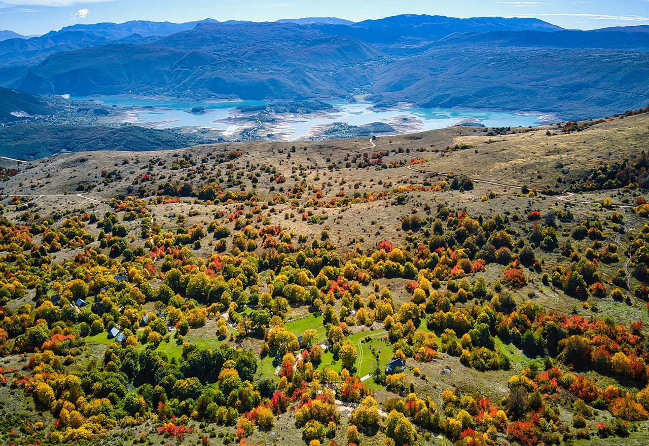 Hercegovačka planina sa tisuću boja - pogled koji će vas ostaviti bez daha