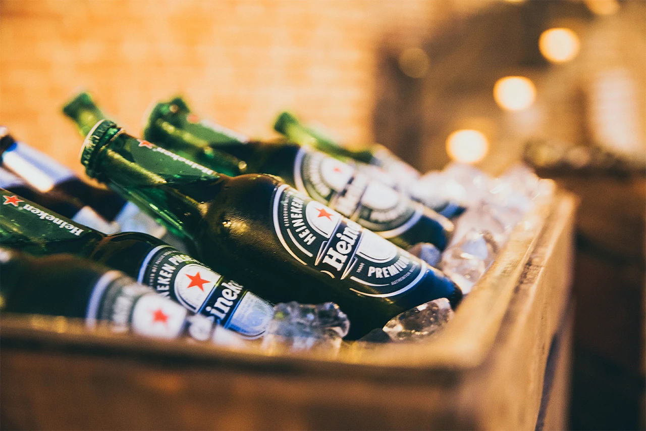 Ukidanje koronamjera u Aziji i visoke temperature u Europi pomogli Heinekenu