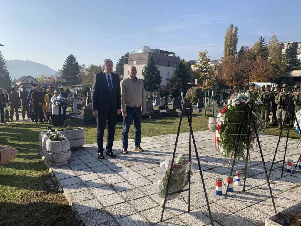 Odana počast poginulim braniteljima HVO-a koji su bili u sastavu Armije RBiH