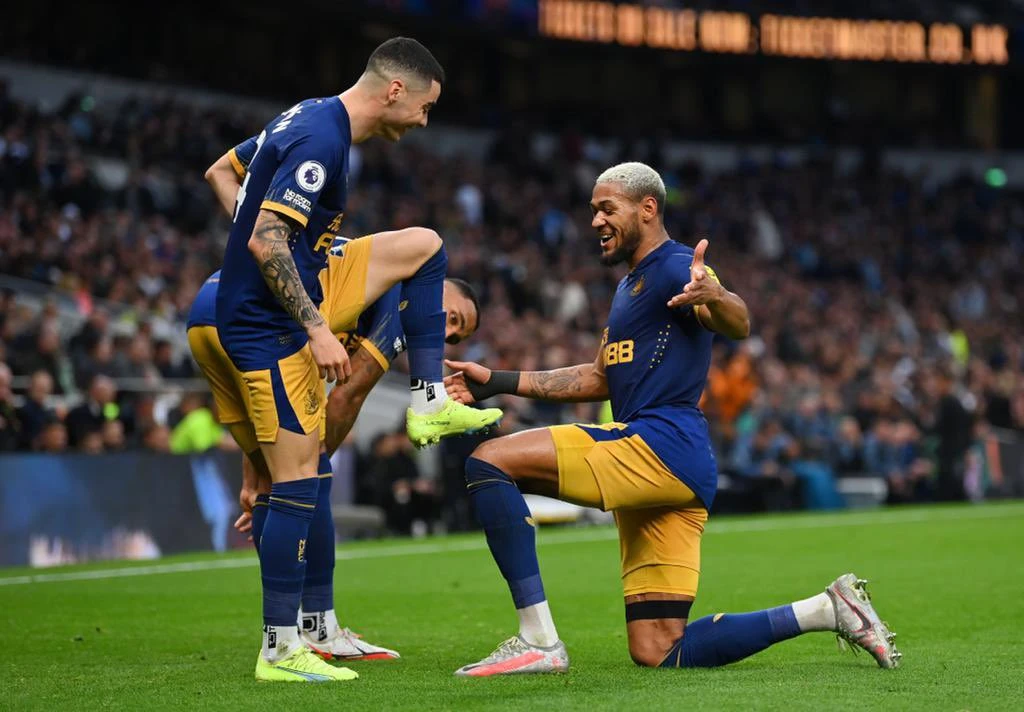 Slavlje Newcastlea kod Tottenhama