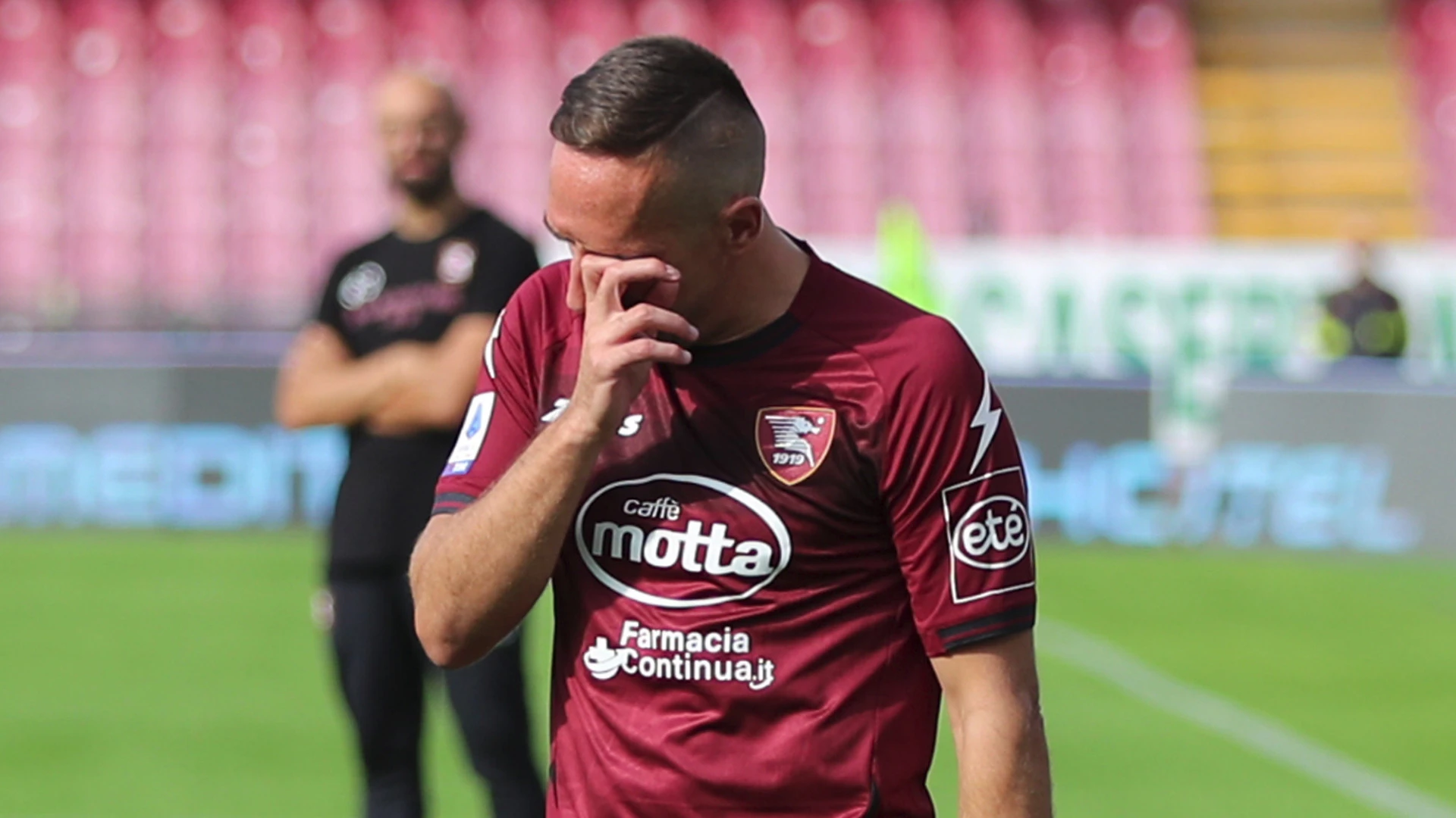Ribery u suzama:  Ja bih još igrao, ali bolovi su jaki...