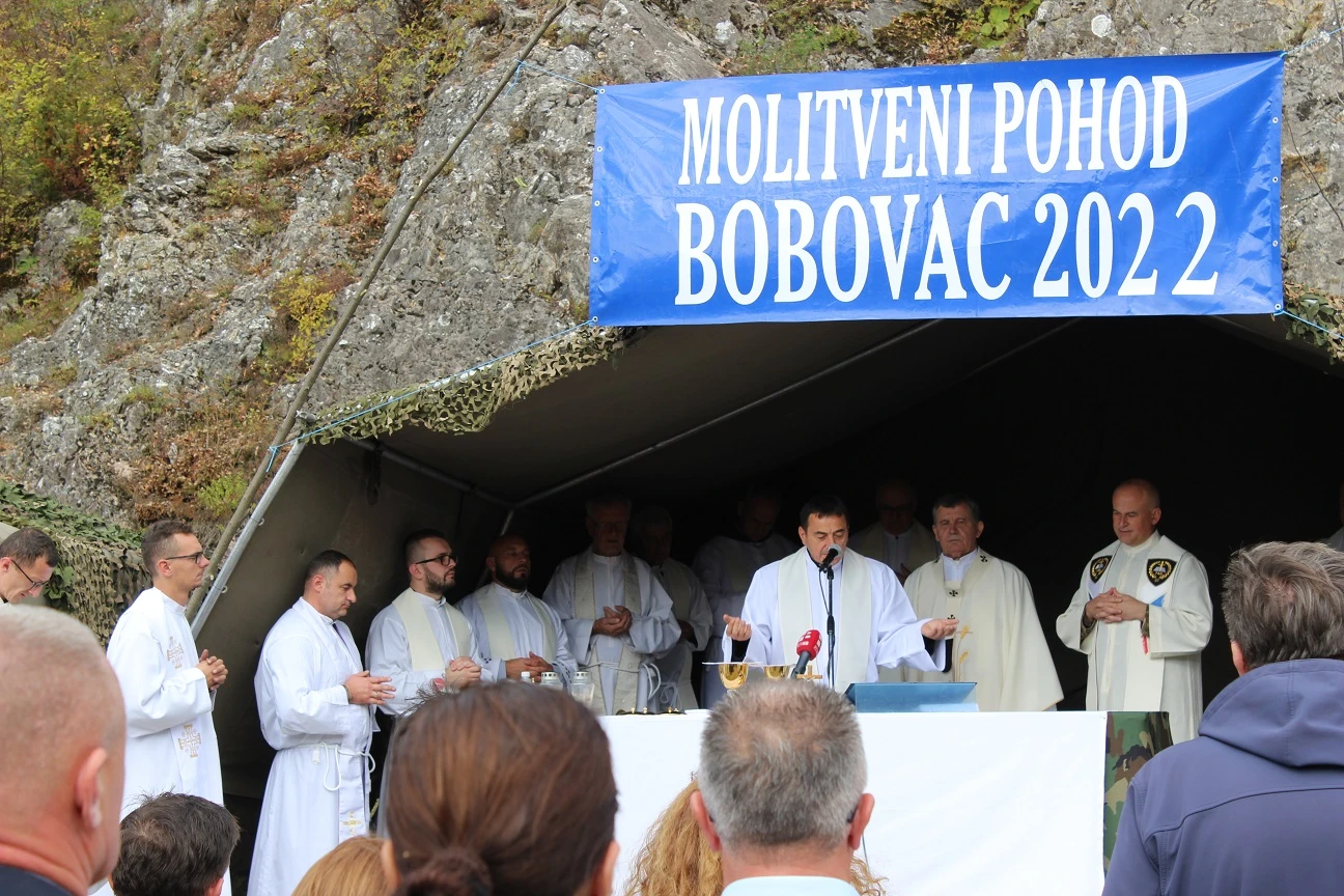 Devetnaesti molitveni pohod pripadnika OS BiH i djelatnika MO BiH na Bobovac