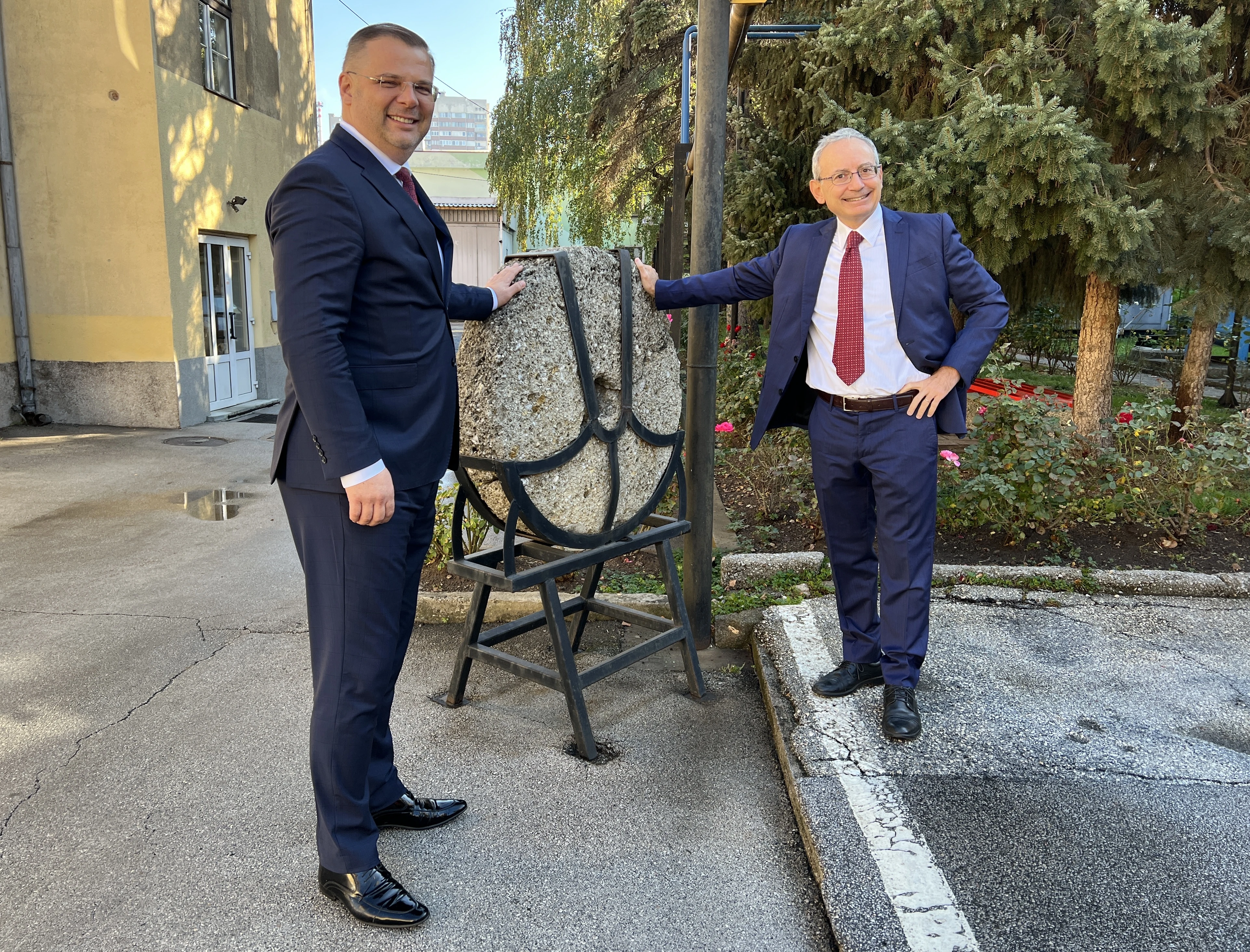 Ambasador Italije Marco Di Ruzza u posjeti kompaniji Klas