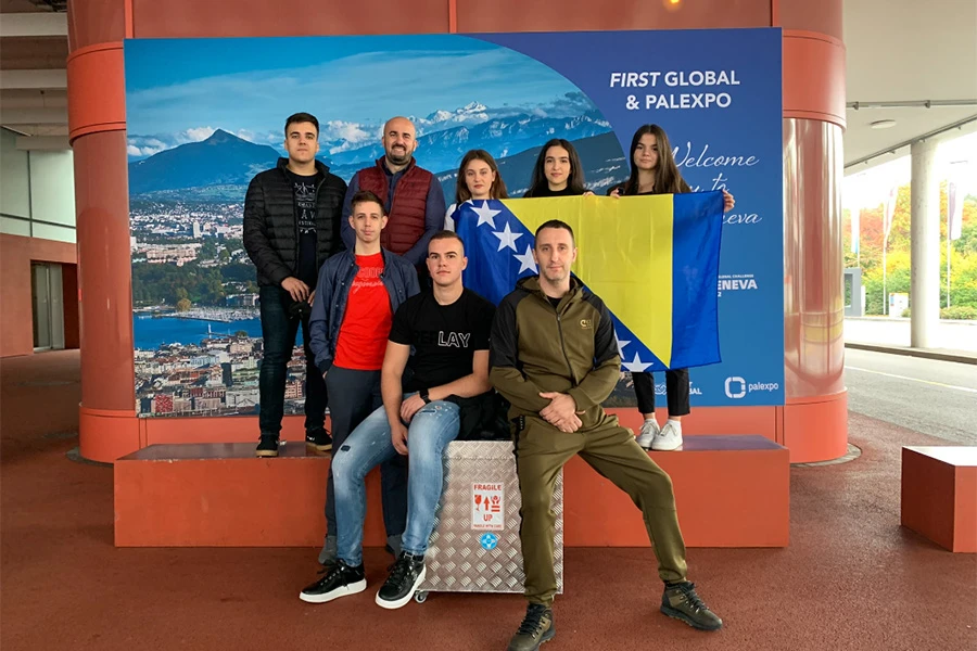 Robotički reprezentativci BiH vratili se s tri nagrade i specijalnim prizanjem