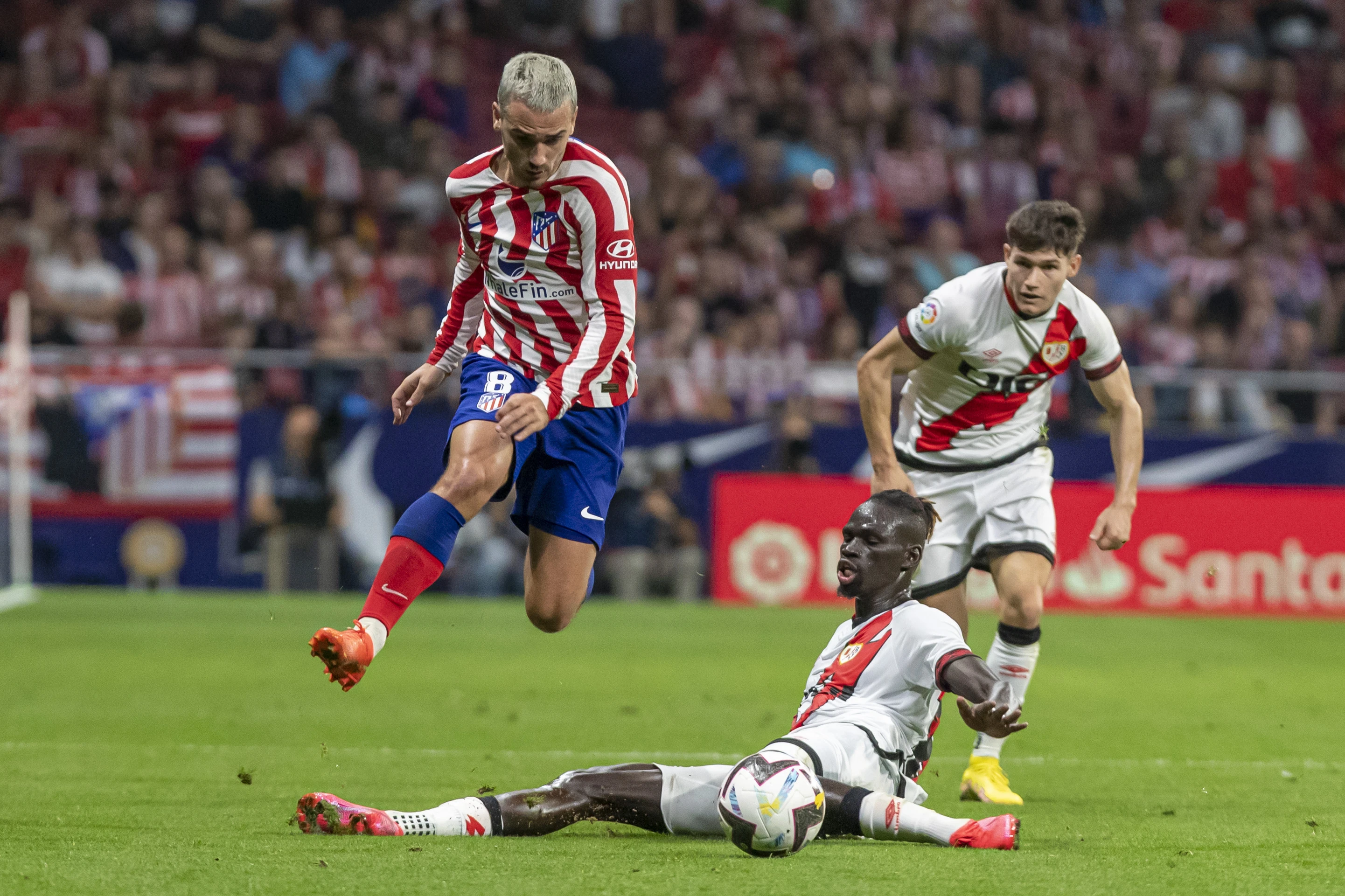 Atletico u završnici ostao bez pobjede, Rayo poravnao iz penala