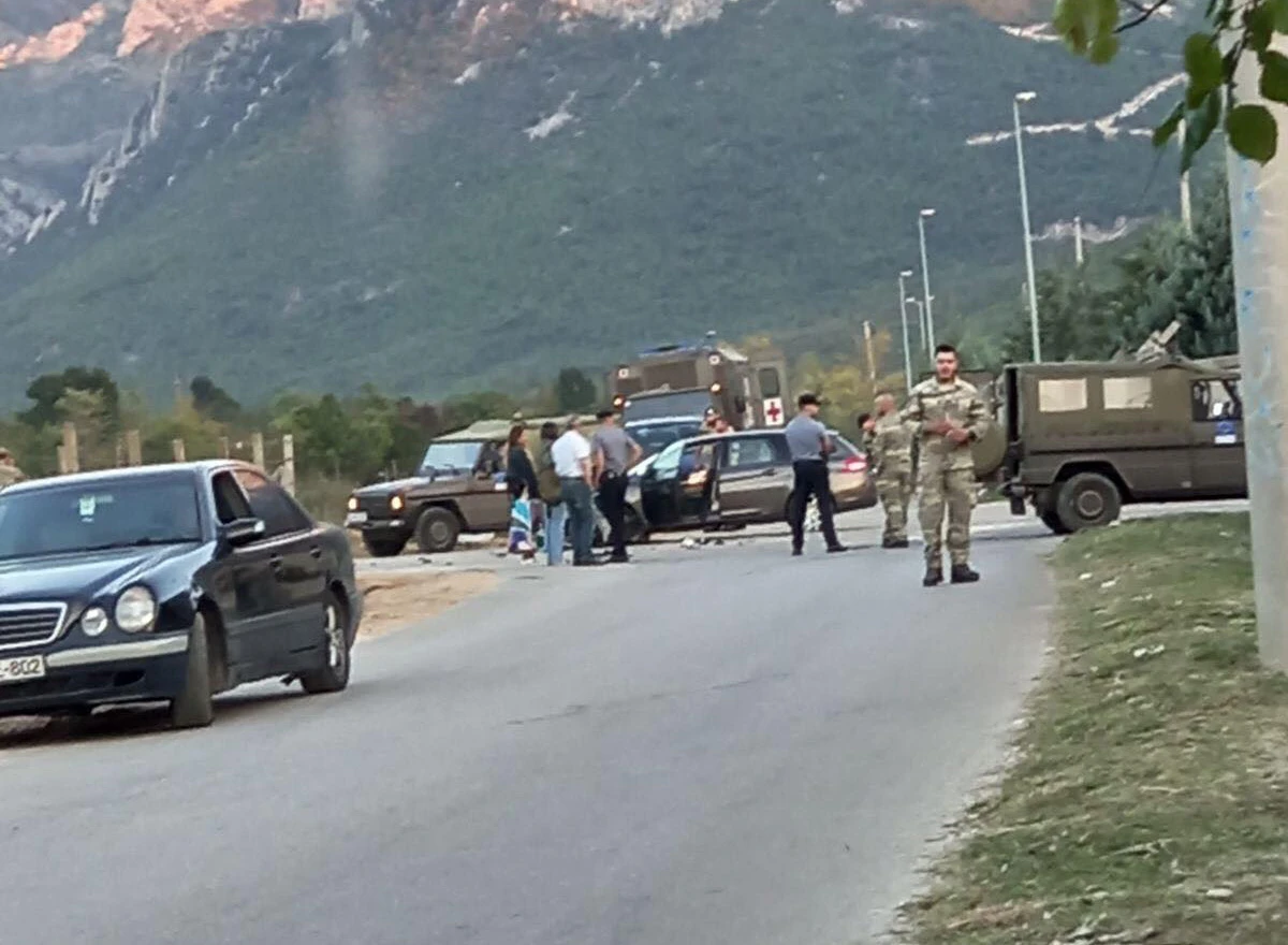 Mostar: Sudarili se EUFOR i osobno vozilo