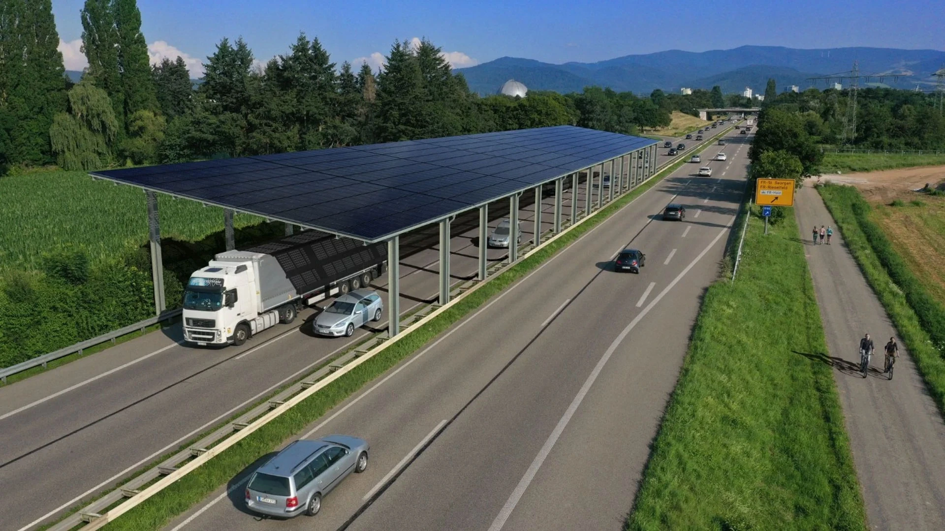 Na Autobahn idu solarne ploče: Nadstrešnice će proizvoditi električnu energiju