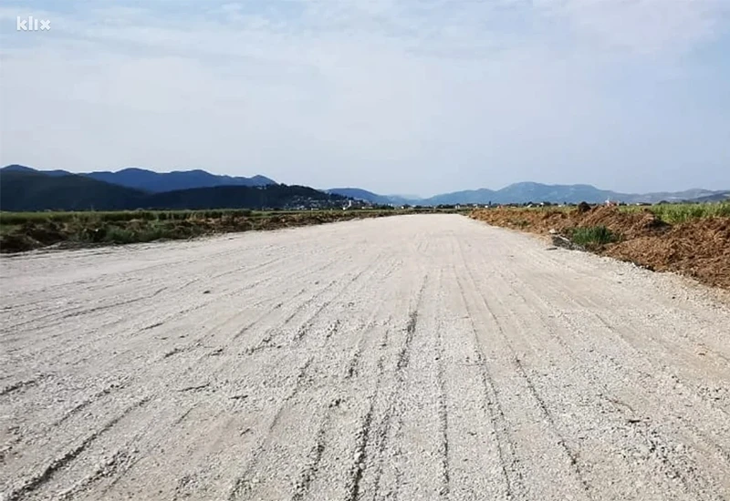 Čapljina: Zbog dugovanja izvođači radova obustavili izgradnju obrambenog nasipa