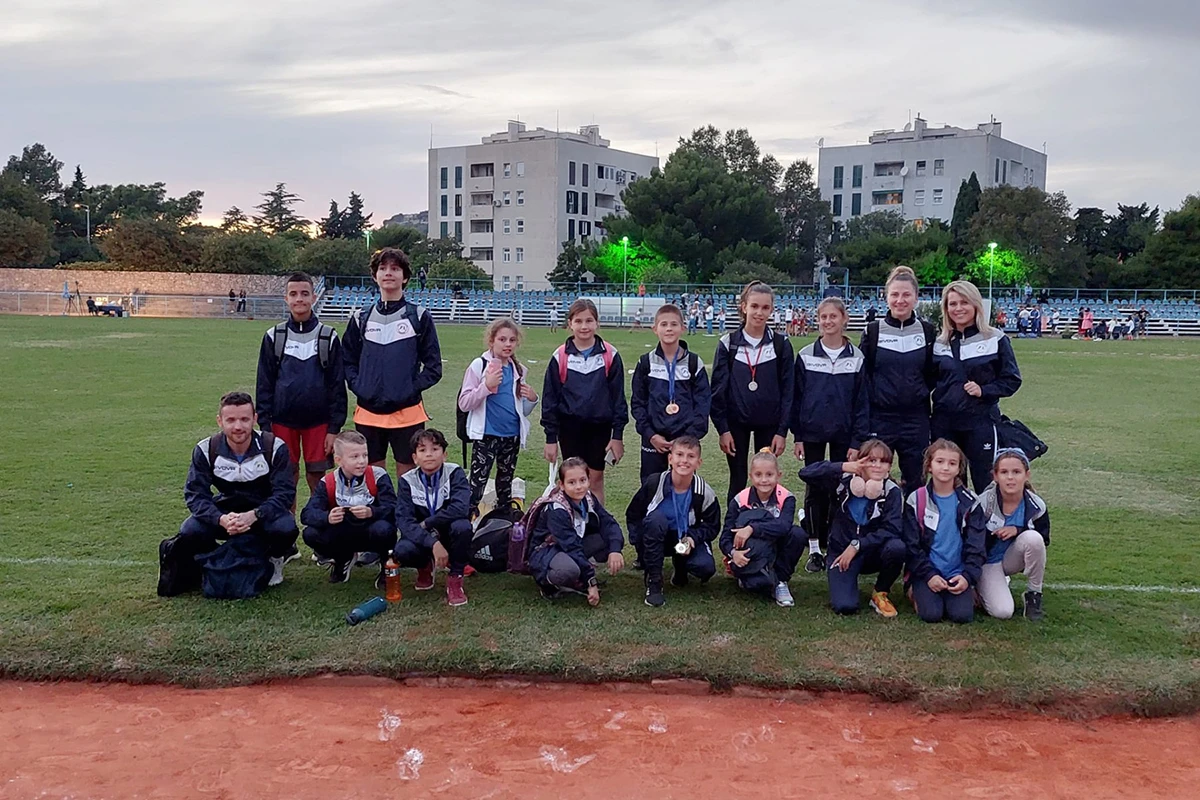 Deset medalja za Školu atletike Mostar
