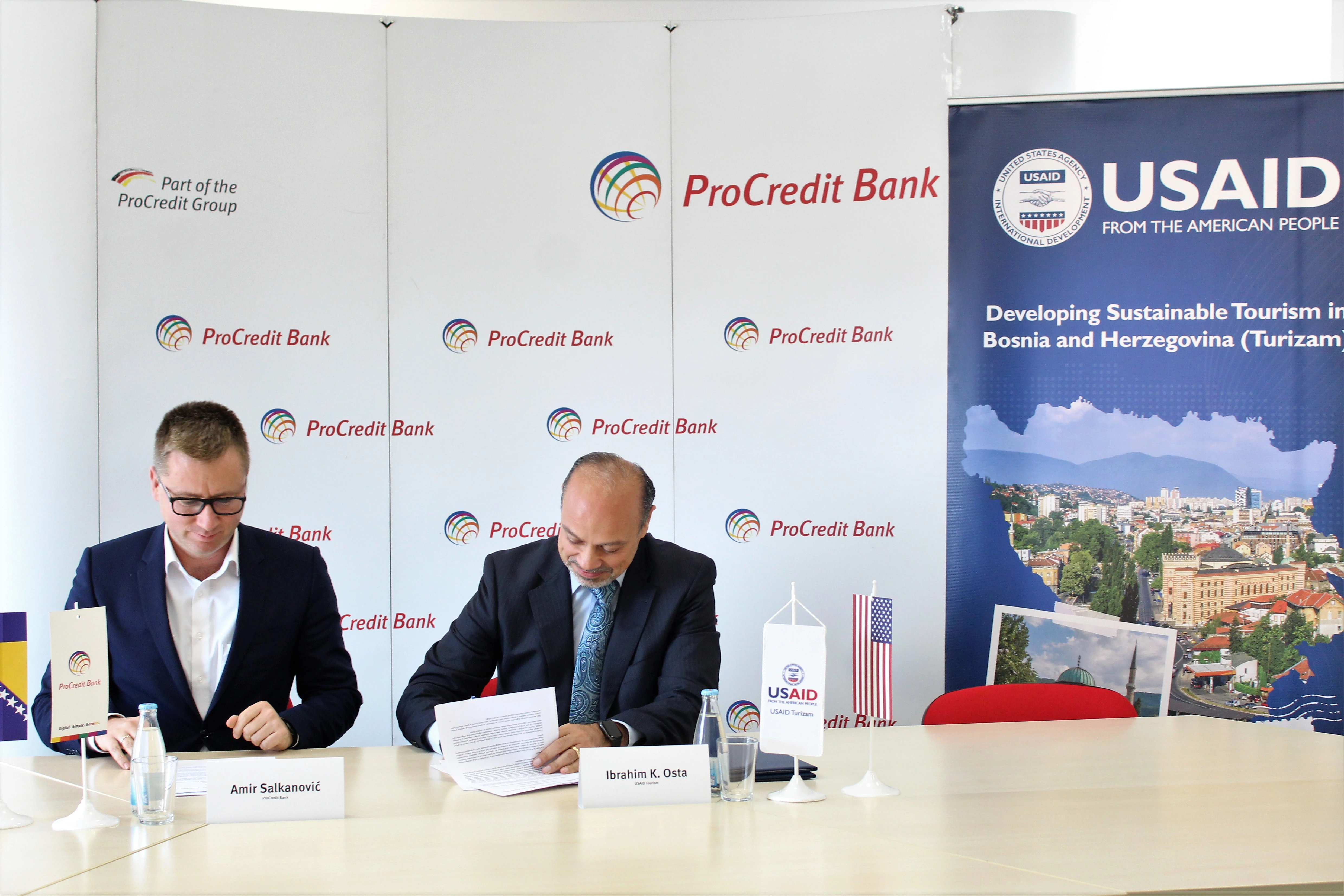 USAID Turizam i ProCredit Bank potpisali zajednički plan podrške malim i srednjim poduzećima u sektoru turizma
