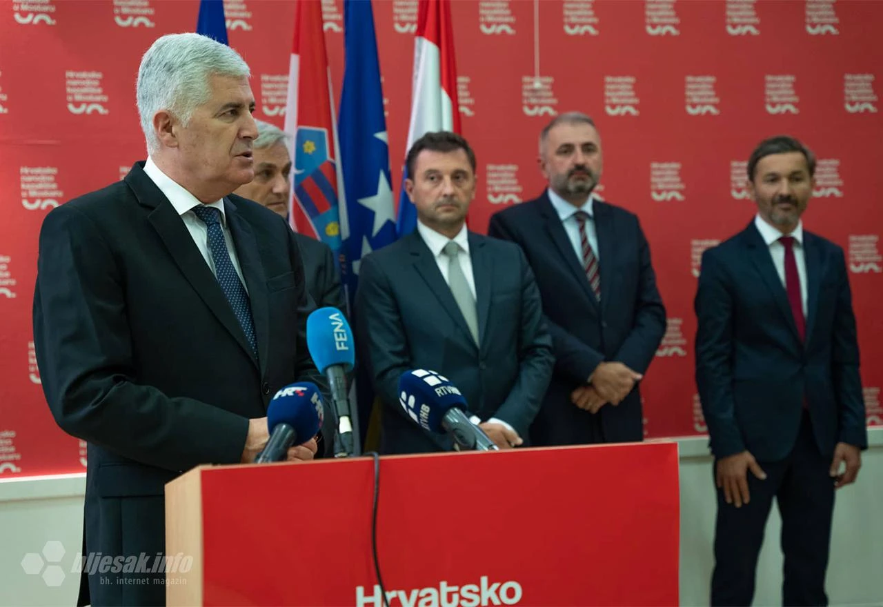 Pao potpis - nastavlja se gradnja zgrade Hrvatskog narodnog kazališta u Mostaru