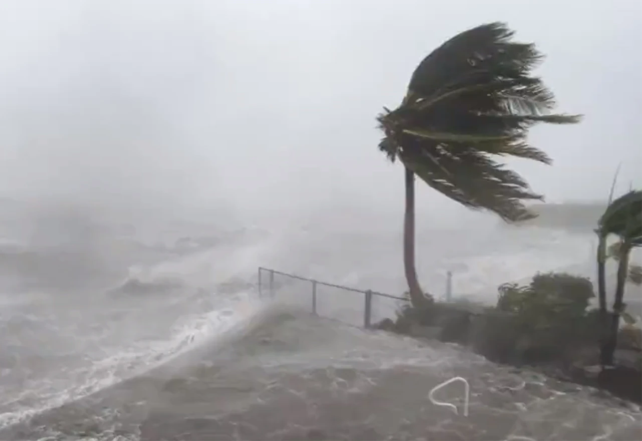 VIDEO | Florida na udaru povijesnog uragana