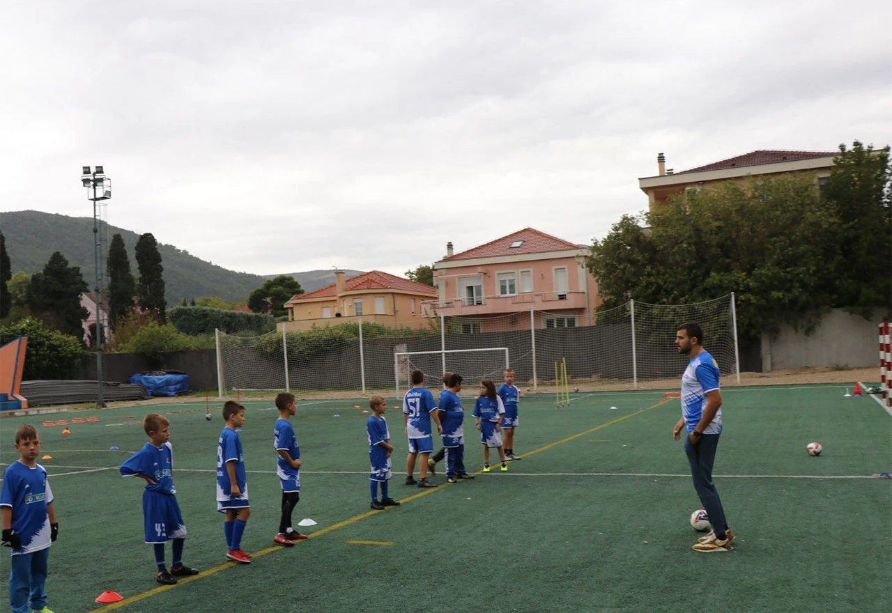 Na Kantarevcu održan zajednički trening članova Sportske akademije „Mali Most“