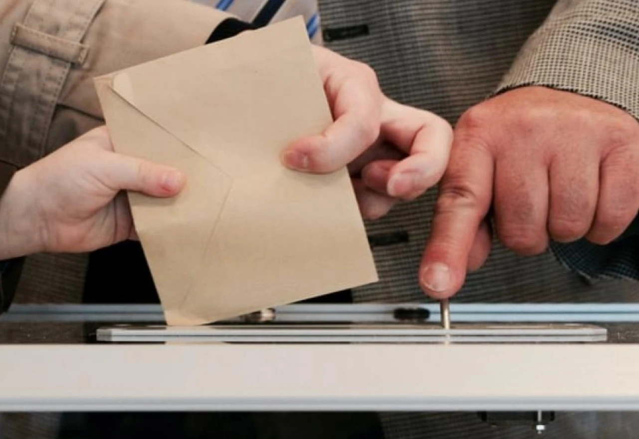 Evo kako prepoznati zloupotrebu pomoći pri glasanju