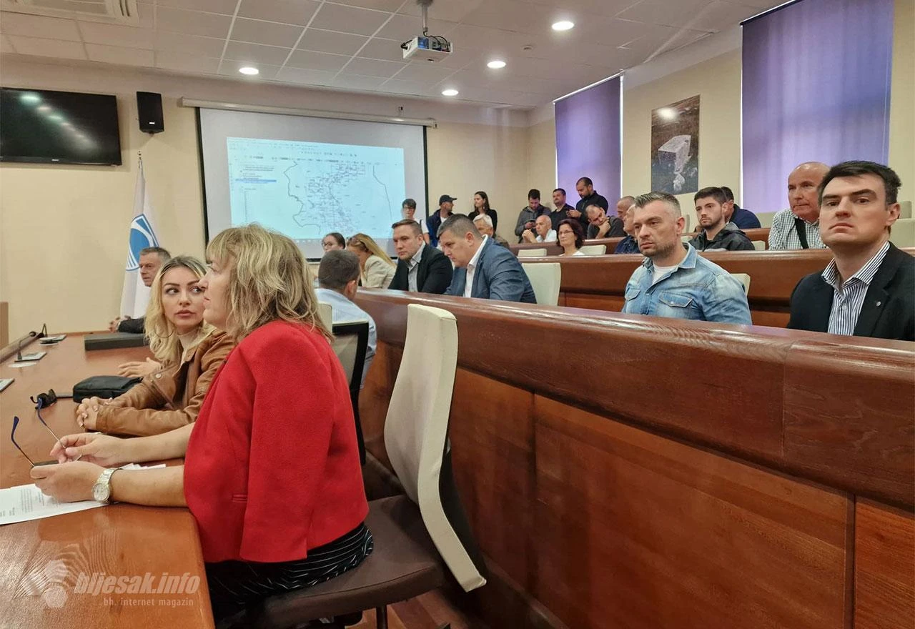 Bez domaćina na raspravi o prostornom planu Grada Mostara