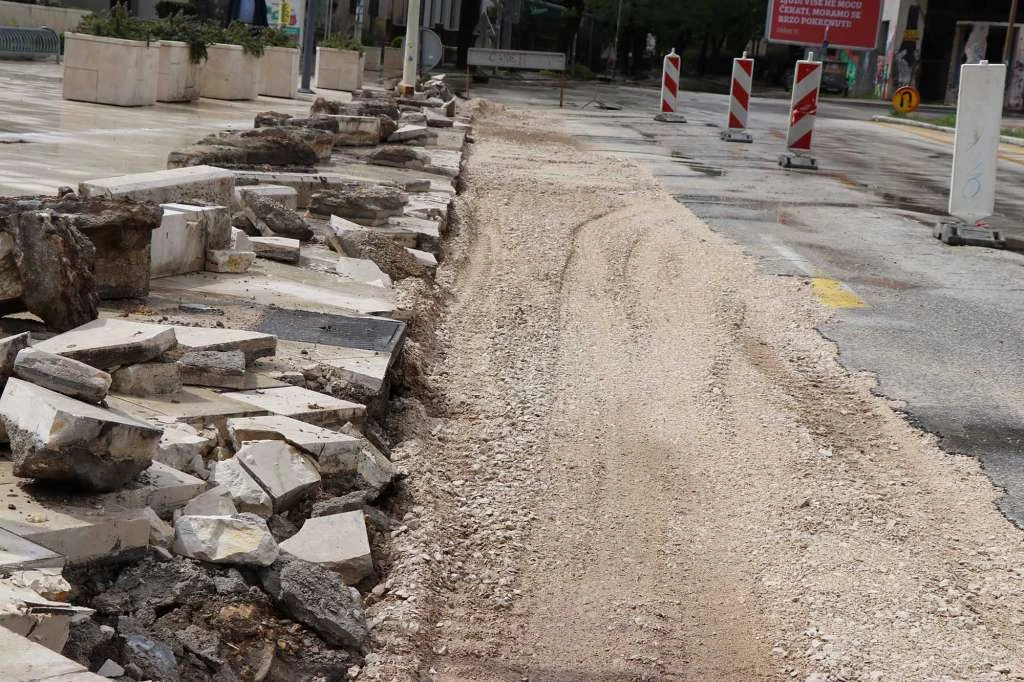Promet na magistralnoj cesti Mostar-Nevesinje od utorka zatvoren