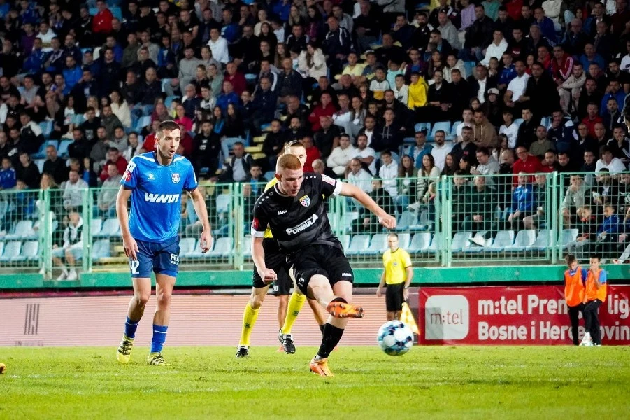 Širokom susjedski derbi na punoj Pecari