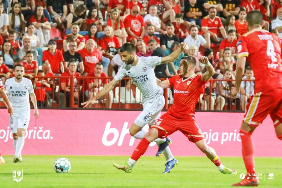 Trovanje u redovima Veleža: Odgađa se derbi sa Sarajevom?