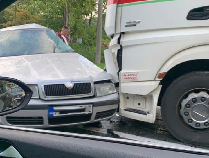 Tragedija: I djevojka preminula od posljedica prometne nesreće u Jablanici