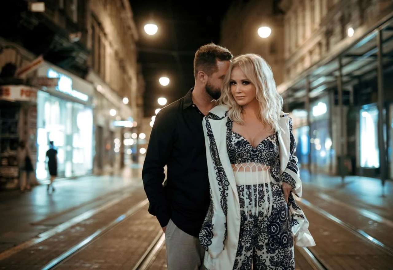 Zaljubljeni pogledi i dodiri: Cvek i Rozga iznenadili objavom