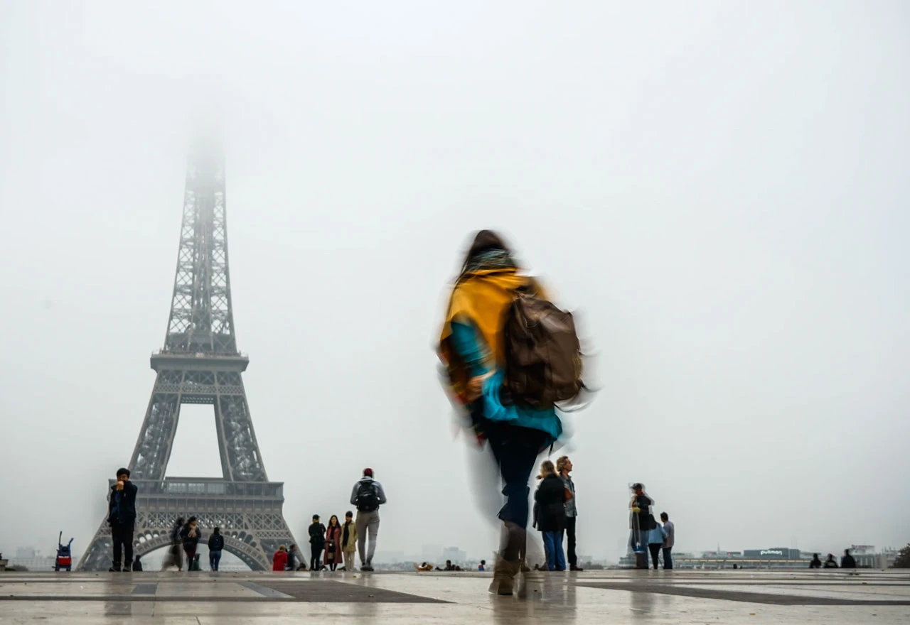 Pariz štedi: Spomenici u mraku