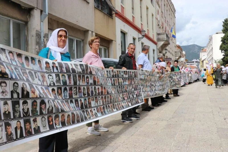 Mimohod: U Mostaru obilježeno sjećanje na žrtve genocida