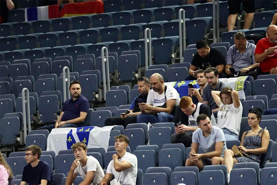 Iz FIBA-e pojasnili mogu li navijači u dvoranu u Kölnu unijeti zastave s ljiljanima