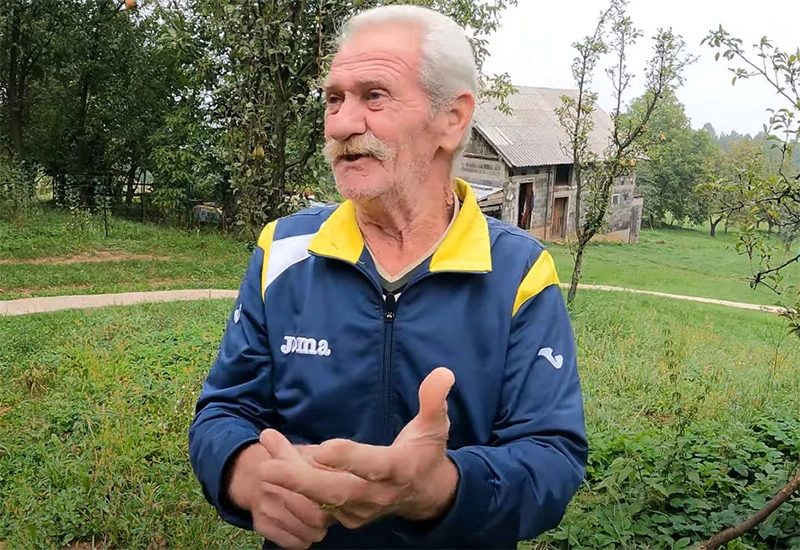 (Ne)obični ljudi iz BiH: Sinovima dao traktor i po jednu avionsku pistu
