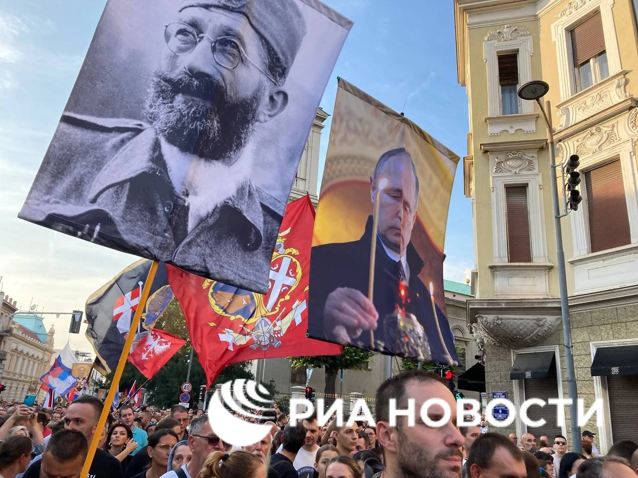 VIDEO | U Beogradu prosvjednici marširali protiv EuroPridea