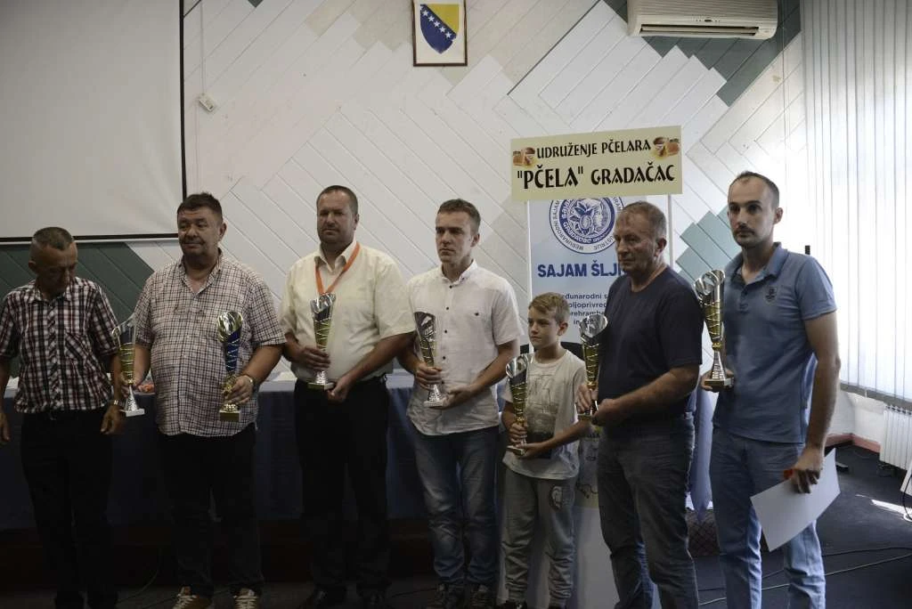 Uručeno 189 medalja i pehara za najkvalitetniji med