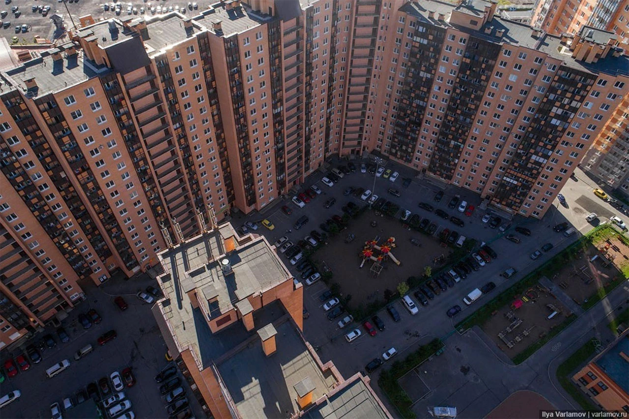 Koliko je tu susjeda: pogledajte stambenu zgradu u kojoj živi više od 18 000 ljudi!