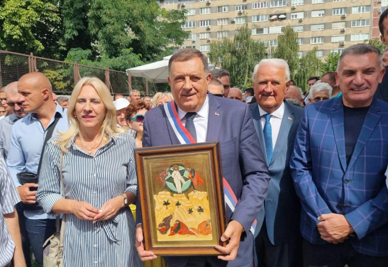 Dodik kum krsne slave hrama u Pofalićima 