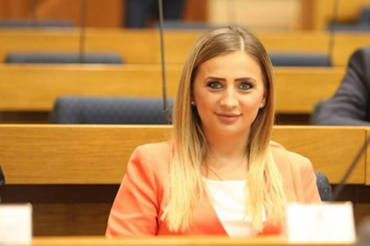 Stranka joj pomogla da dođe do dvije funkcije, a sada je pod istragom tužitelja