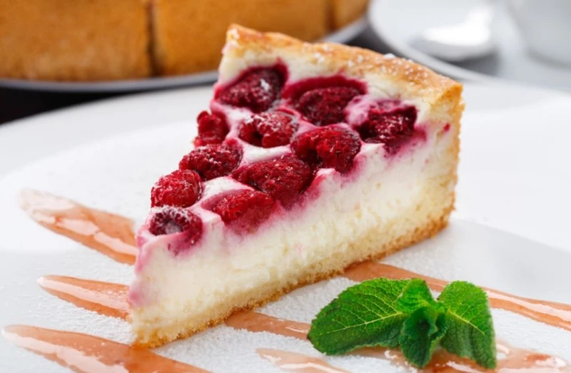 Cheesecake s malinama za 15 minuta