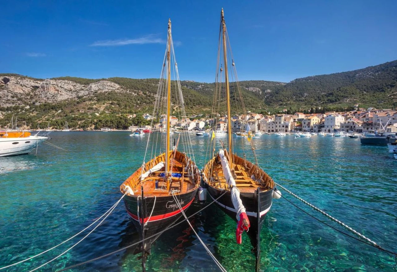 Vis, otok ribara i vinograda koji krije neke od najljepših plaža Europe