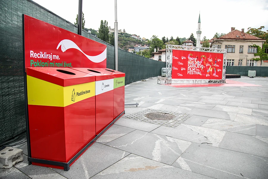 Coca-Cola i Sarajevo Film Festival i ove godine realizuju incijativu  Recikliraj me. Pokloni mi novi život.