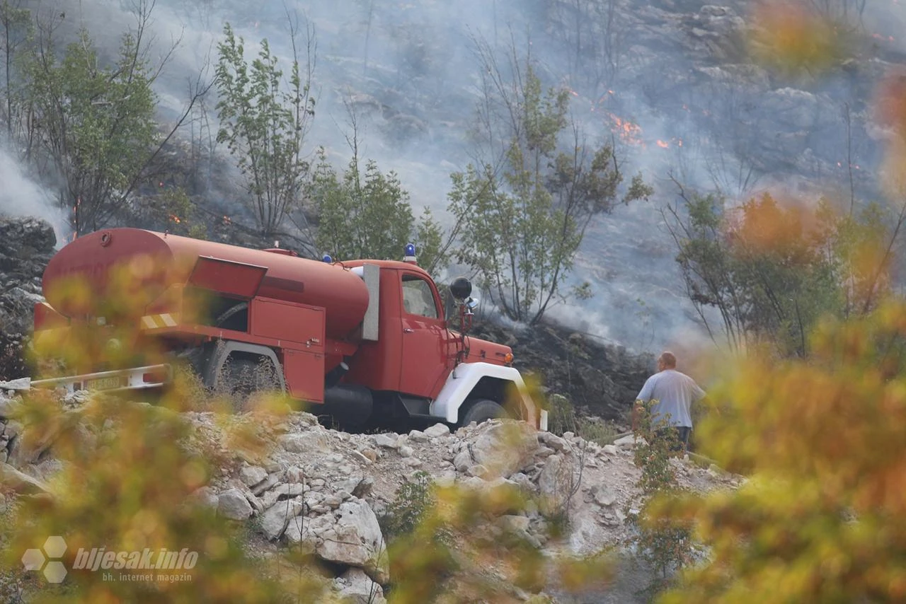 ''Helikopter je trebao doći do nas pa ići u Konjic, ali nije se pojavio: Nitko se ne javlja''