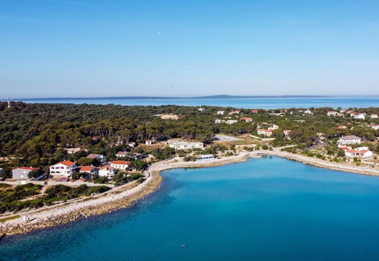 Hrvatski otok ljubavi na kojem su automobili zabranjeni