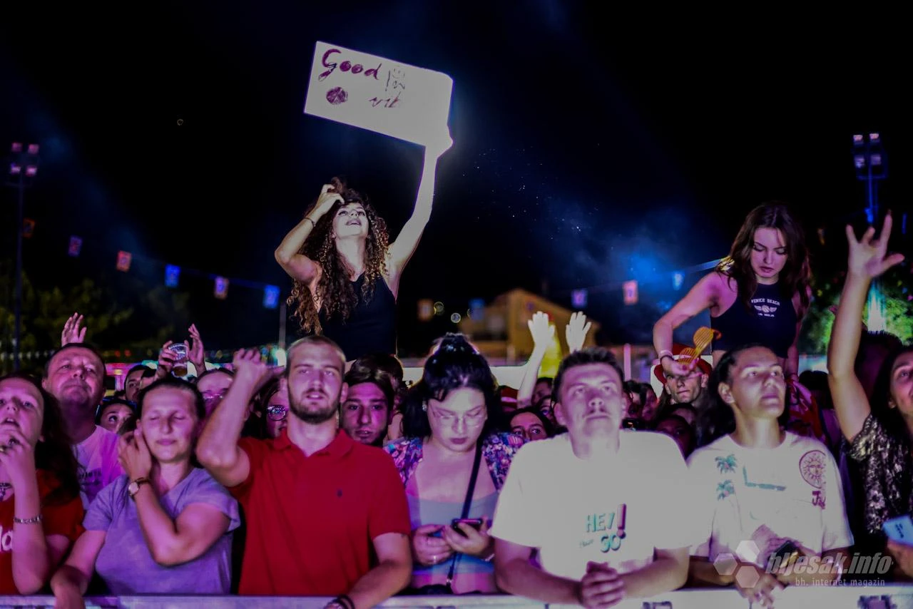 Druga večer Mostar Summer Festa - publika u transu!