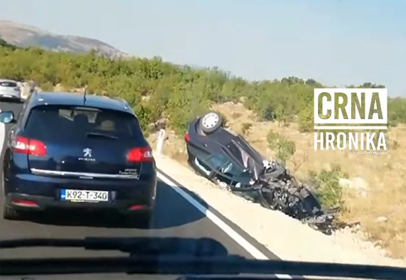Petero ozlijeđenih u teškoj prometnoj nesreći kod Stoca