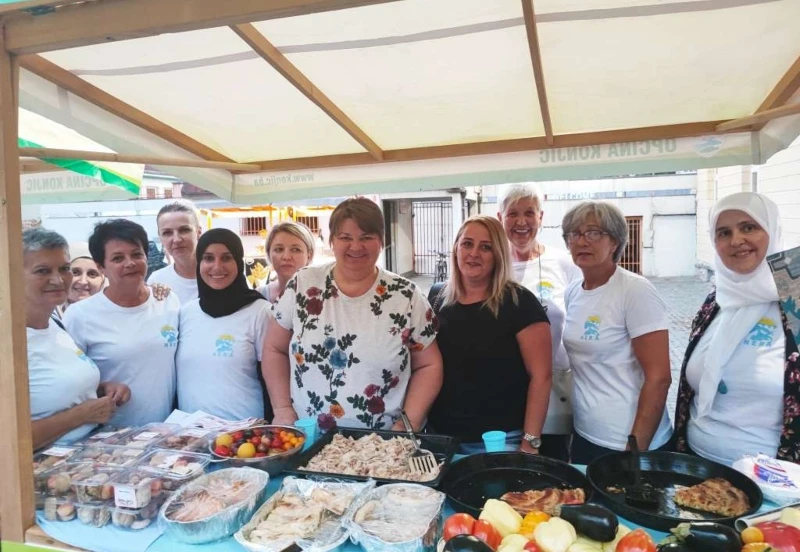 Bazar 'Okusi Konjic' privukao mnogobrojne posjetitelje