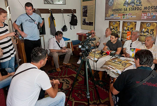 Sve spremno za 456. skokove sa Starog mosta: Broj skakača poznat u nedjelju