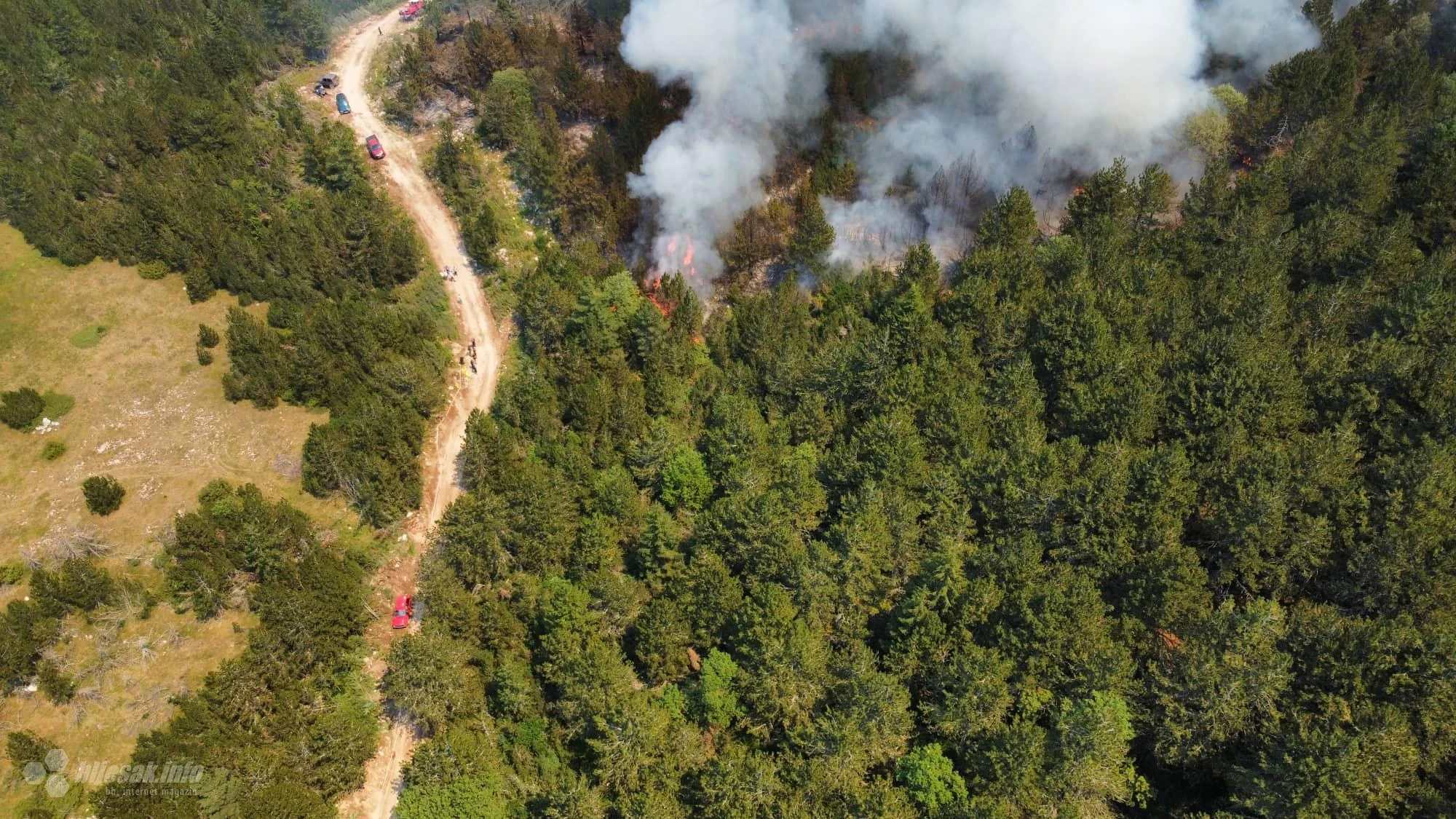 Blidinje: Požar došao blizu stambenih objekata