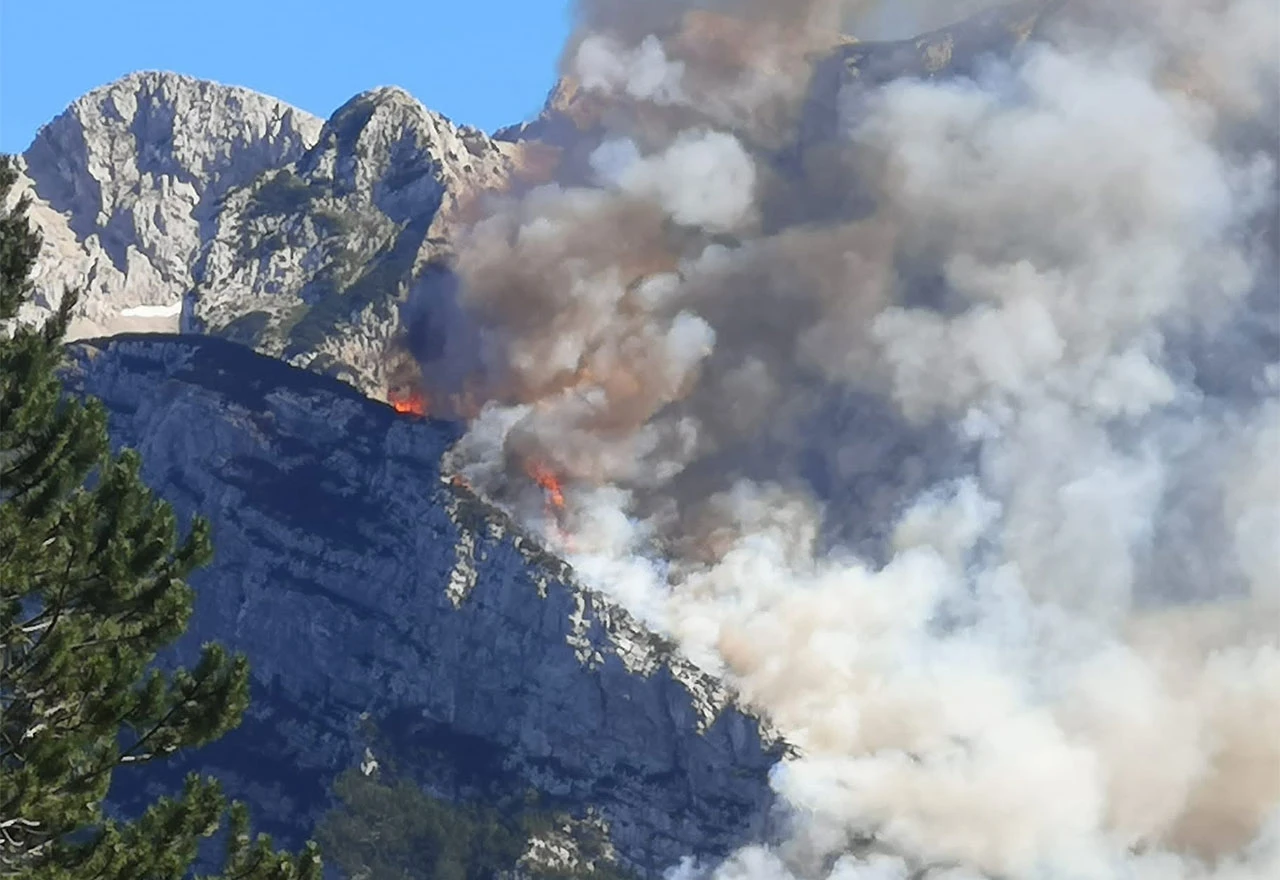 Požar na Blidinju izmiče kontroli